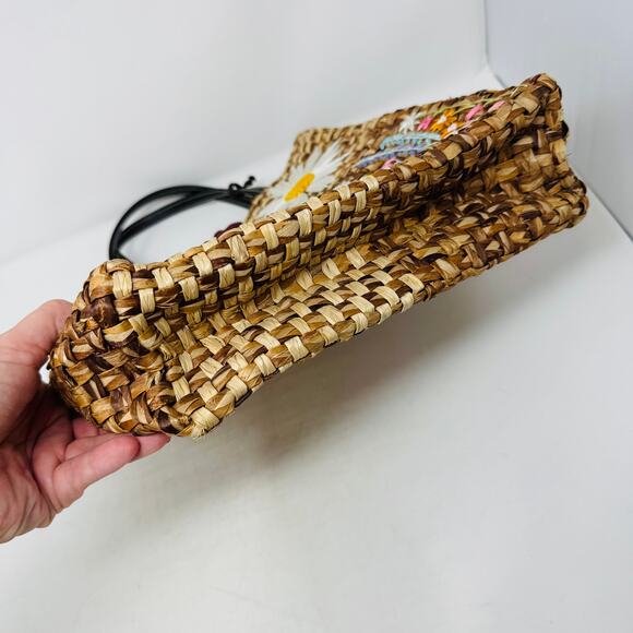 August Woven Straw Mini Tote Bag Embroidered Floral Boho Made in Philippines - Picture 11 of 14
